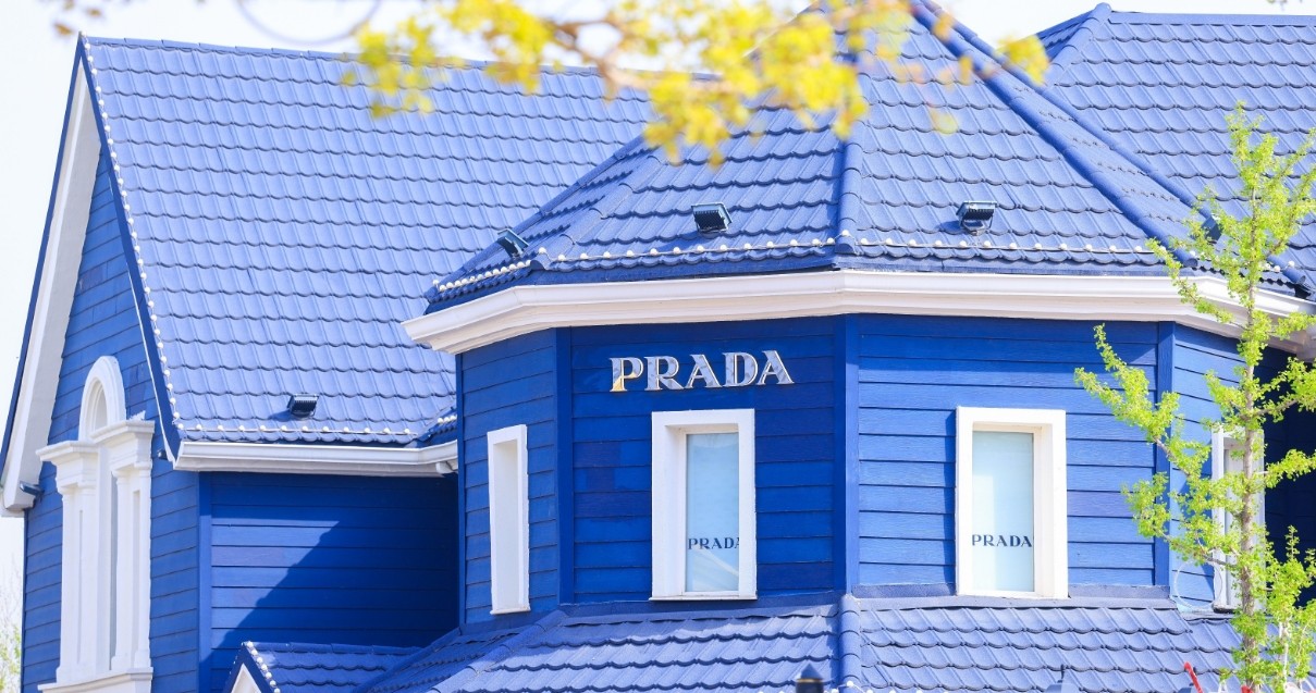 AG一飞冲天奥莱·香江小镇